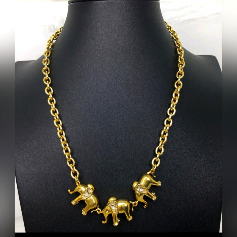 Ann Taylor Rhinestone Elephant Necklace NWT